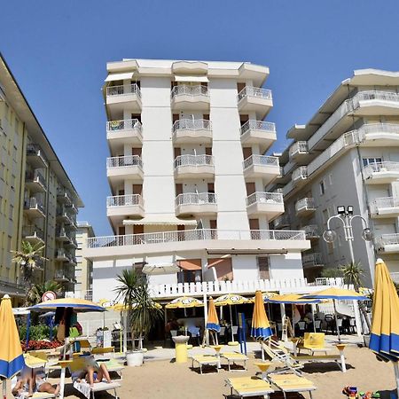 Condominio Union -Walterigato Apartments- Solo Per Famiglie- Jesolo Extérieur photo